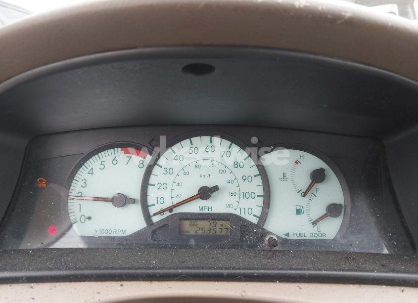 Photo 7 of 2004 Toyota Corolla LE (VIN 1NXBR32E94Z329332)