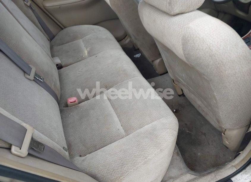 Photo 8 of 2004 Toyota Corolla LE (VIN 1NXBR32E94Z329332)