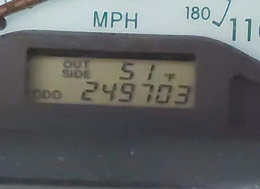 Photo 15 of 2004 Toyota Corolla LE (VIN 1NXBR32E94Z330805)