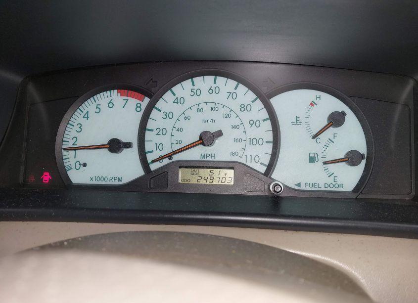 Photo 7 of 2004 Toyota Corolla LE (VIN 1NXBR32E94Z330805)