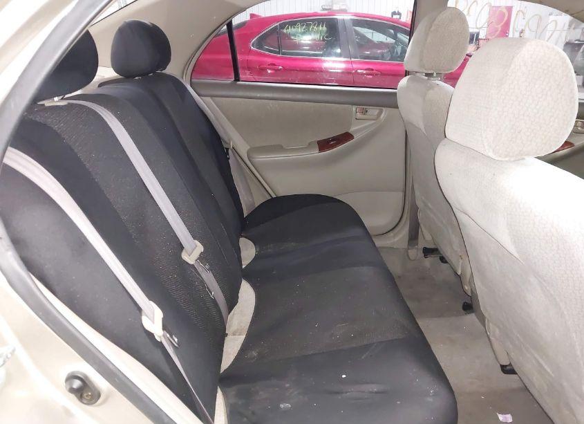 Photo 8 of 2004 Toyota Corolla LE (VIN 1NXBR32E94Z330805)