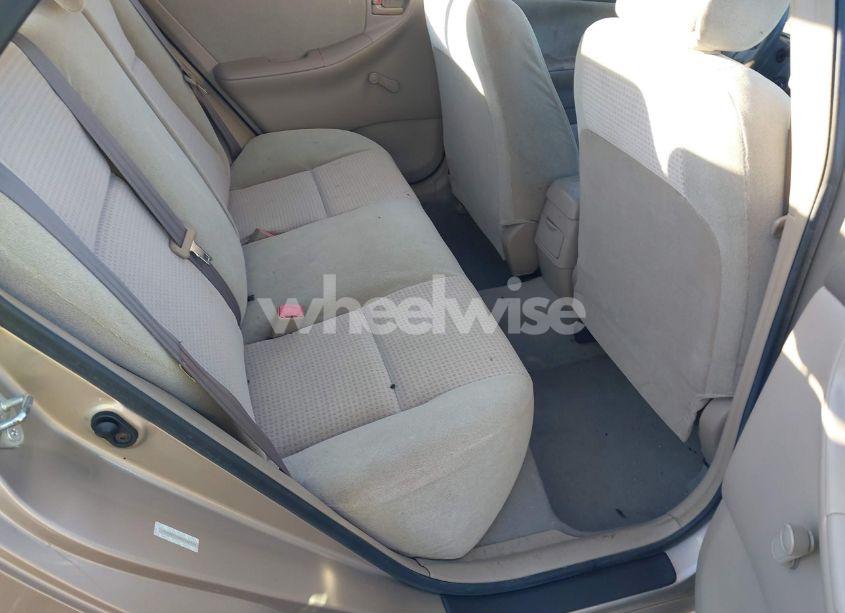 Photo 8 of 2005 Toyota Corolla CE (VIN 1NXBR32E95Z348304)