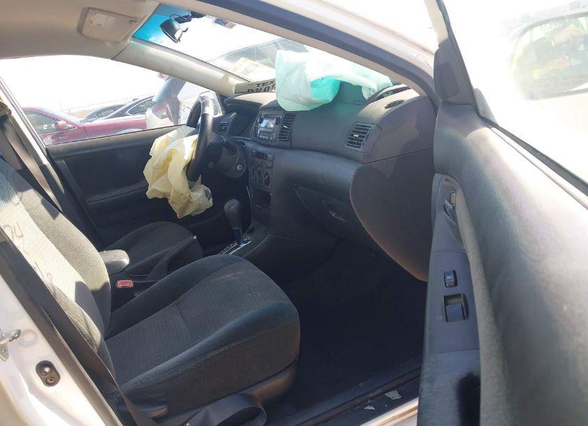 Photo 5 of 2005 Toyota Corolla CE/LE/S (VIN 1NXBR32E95Z350909)