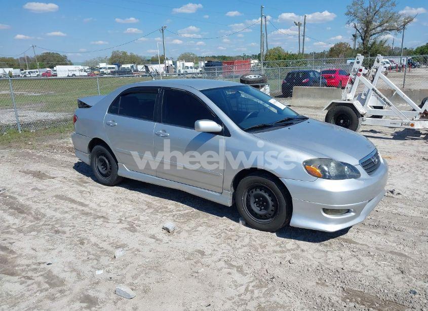 2005 Toyota Corolla S (VIN 1NXBR32E95Z405438) main photo