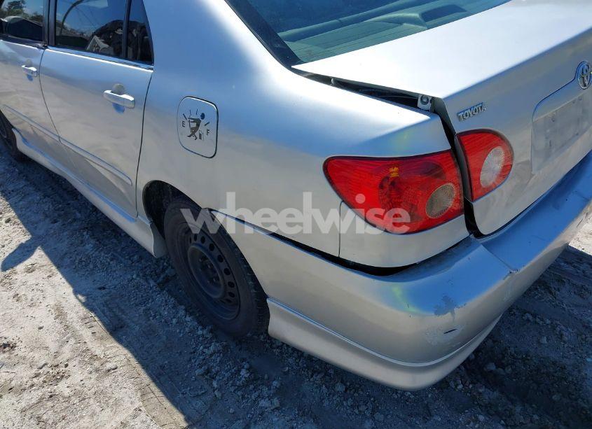 Photo 13 of 2005 Toyota Corolla S (VIN 1NXBR32E95Z405438)