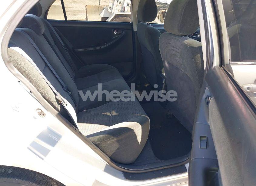 Photo 8 of 2005 Toyota Corolla S (VIN 1NXBR32E95Z405438)