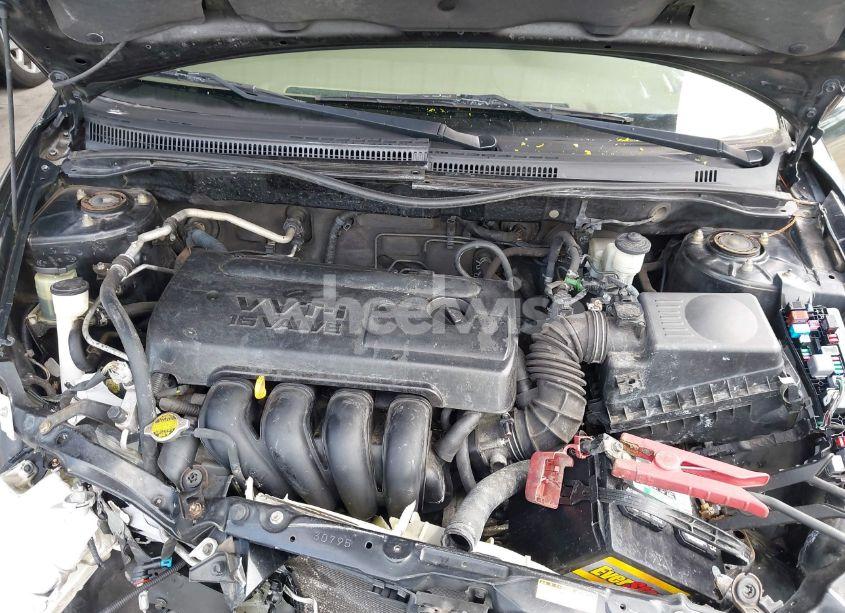 Photo 10 of 2005 Toyota Corolla CE (VIN 1NXBR32E95Z407755)