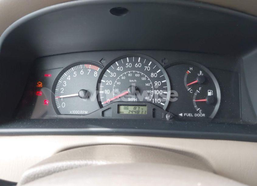 Photo 7 of 2005 Toyota Corolla CE (VIN 1NXBR32E95Z407755)