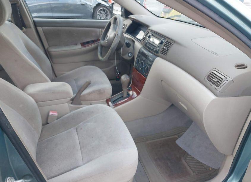 Photo 5 of 2005 Toyota Corolla LE (VIN 1NXBR32E95Z422451)