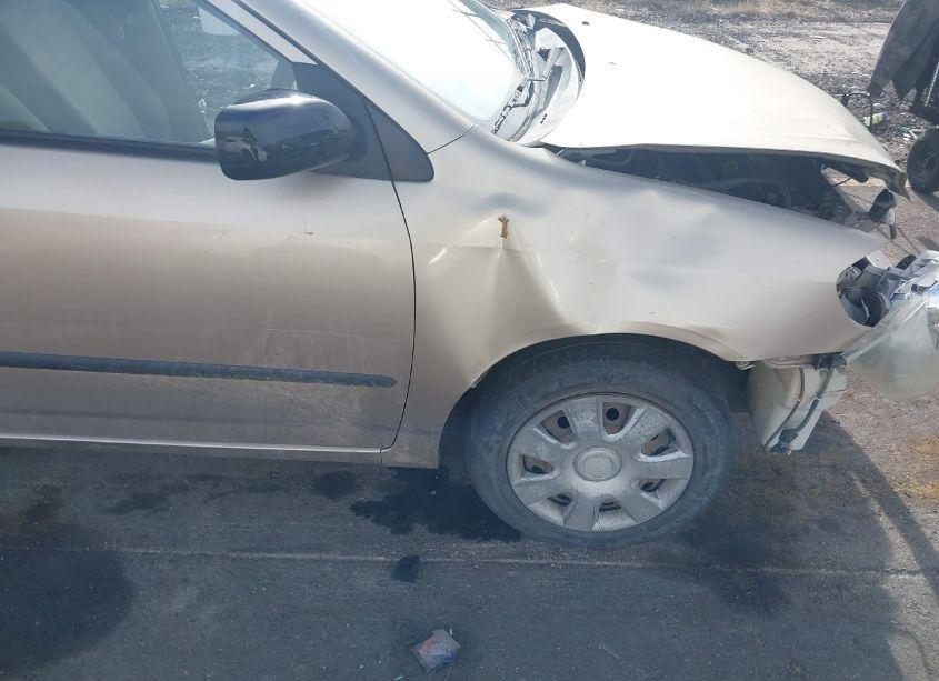 Photo 14 of 2005 Toyota Corolla CE (VIN 1NXBR32E95Z424068)