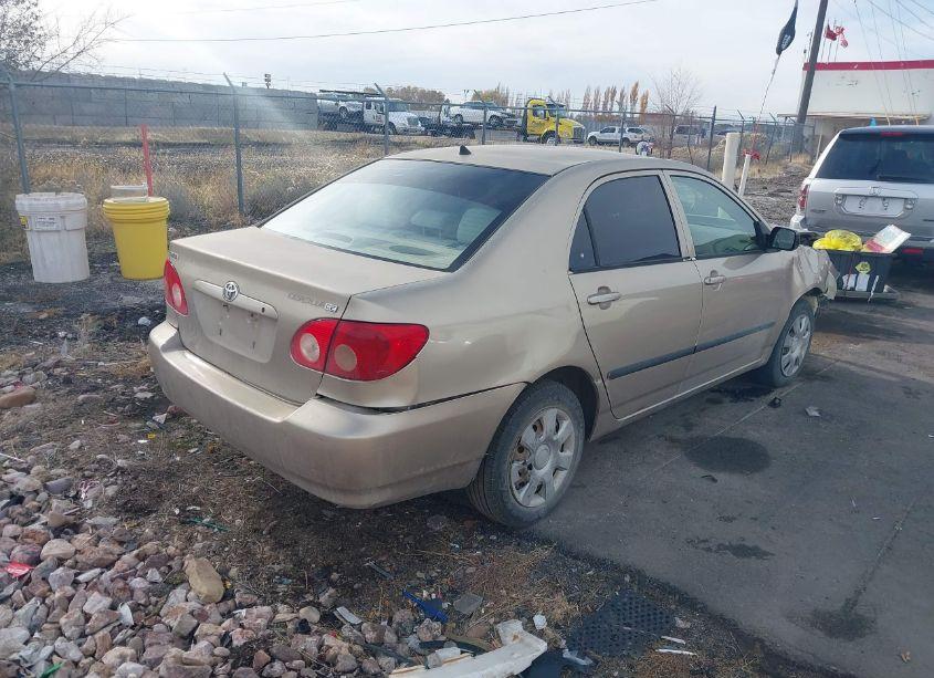 Photo 4 of 2005 Toyota Corolla CE (VIN 1NXBR32E95Z424068)