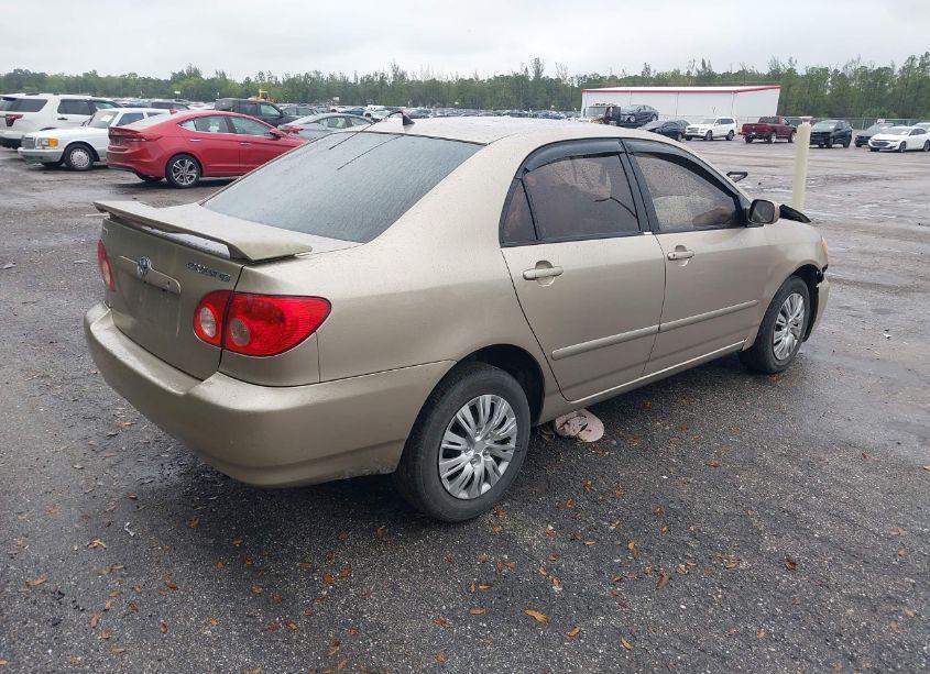 Photo 4 of 2005 Toyota Corolla LE (VIN 1NXBR32E95Z440268)