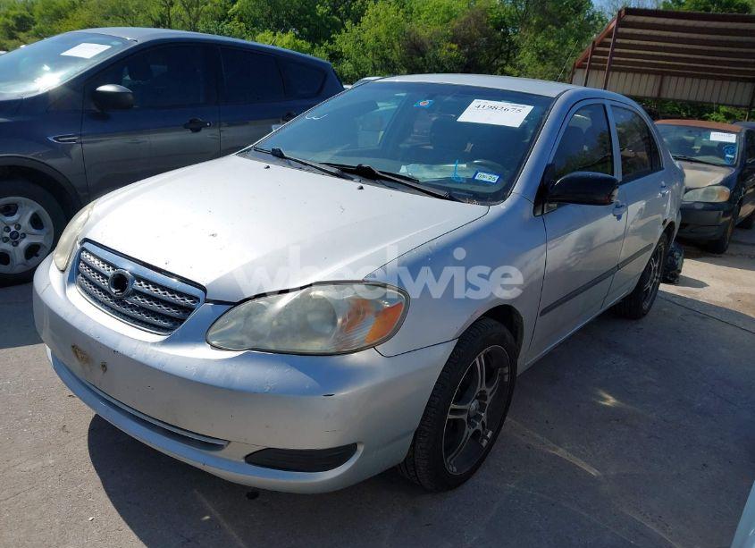 Photo 2 of 2005 Toyota Corolla CE (VIN 1NXBR32E95Z474176)