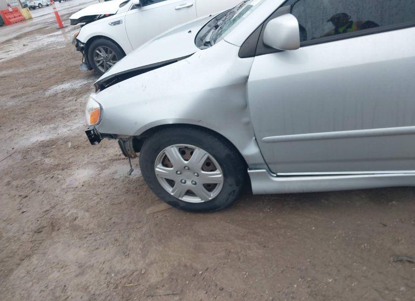 Photo 13 of 2005 Toyota Corolla S (VIN 1NXBR32E95Z494556)