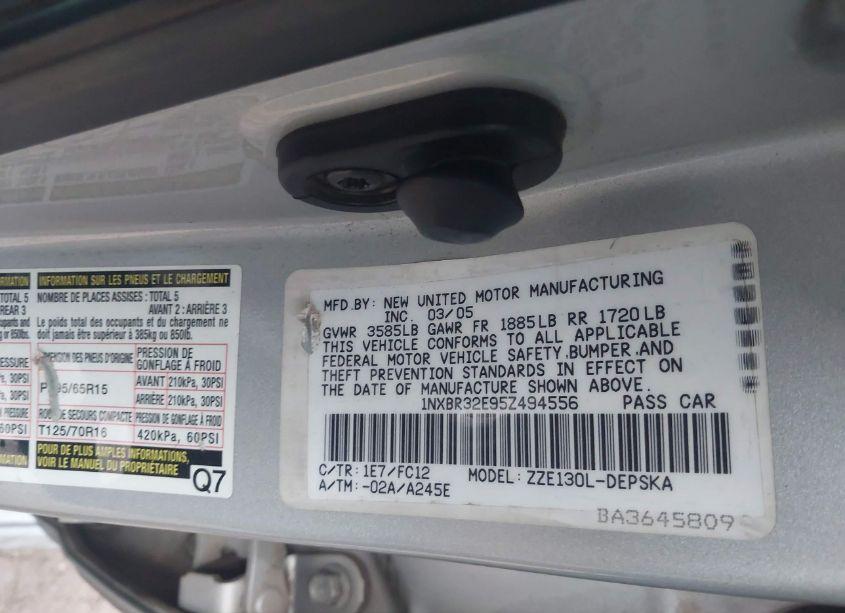 Photo 9 of 2005 Toyota Corolla S (VIN 1NXBR32E95Z494556)