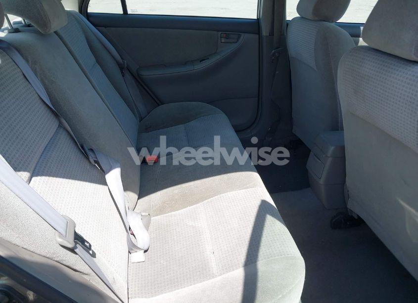 Photo 8 of 2005 Toyota Corolla CE/LE/S (VIN 1NXBR32E95Z500775)