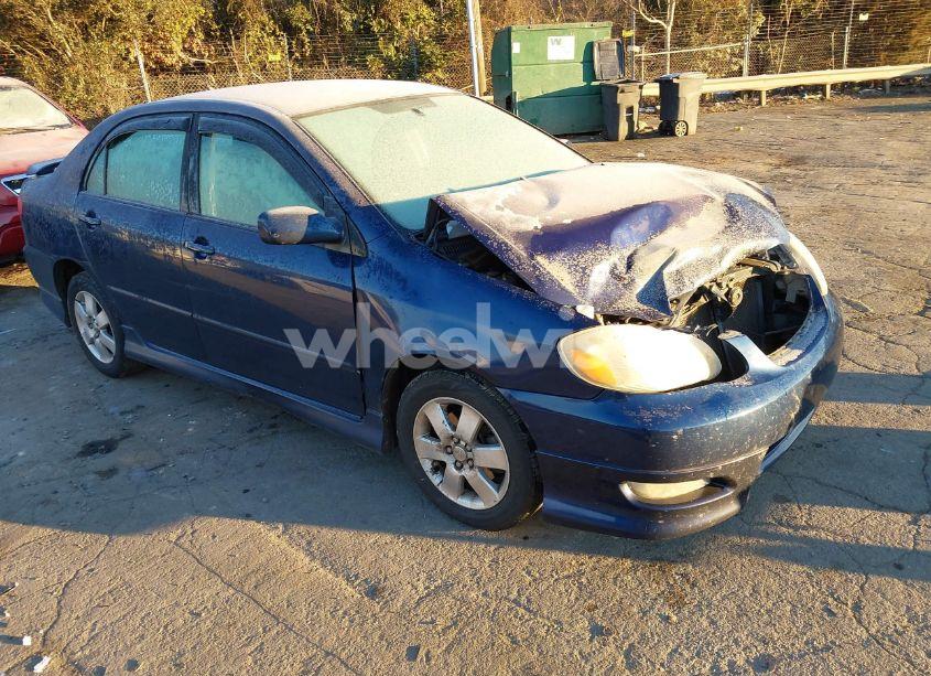 2005 Toyota Corolla S (VIN 1NXBR32E95Z512408) main photo