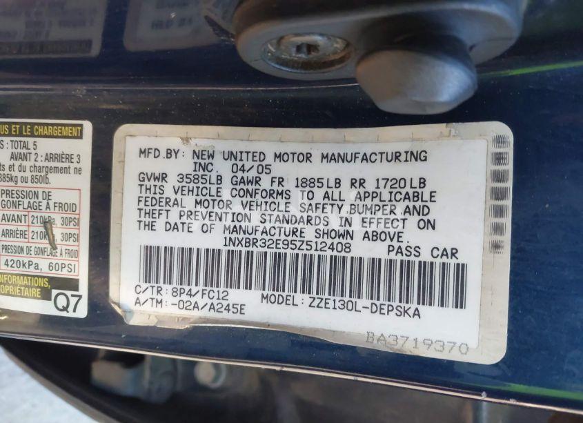 Photo 9 of 2005 Toyota Corolla S (VIN 1NXBR32E95Z512408)