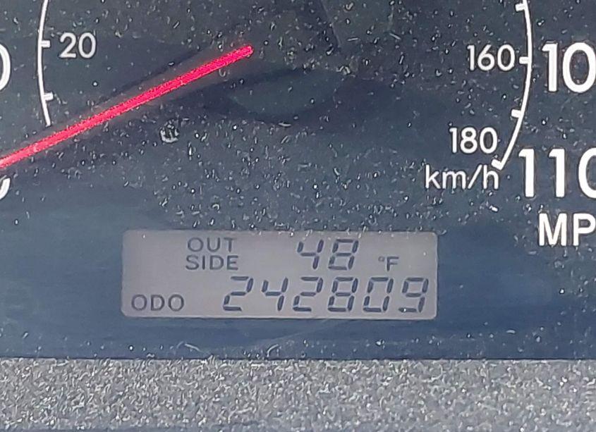 Photo 16 of 2005 Toyota Corolla LE (VIN 1NXBR32E95Z514871)