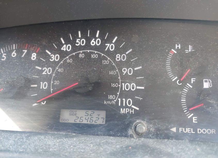 Photo 7 of 2005 Toyota Corolla LE (VIN 1NXBR32E95Z546669)