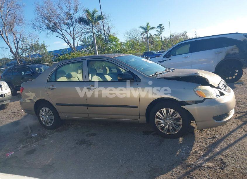 Photo 13 of 2006 Toyota Corolla CE (VIN 1NXBR32E96Z579592)