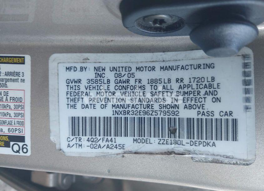 Photo 9 of 2006 Toyota Corolla CE (VIN 1NXBR32E96Z579592)