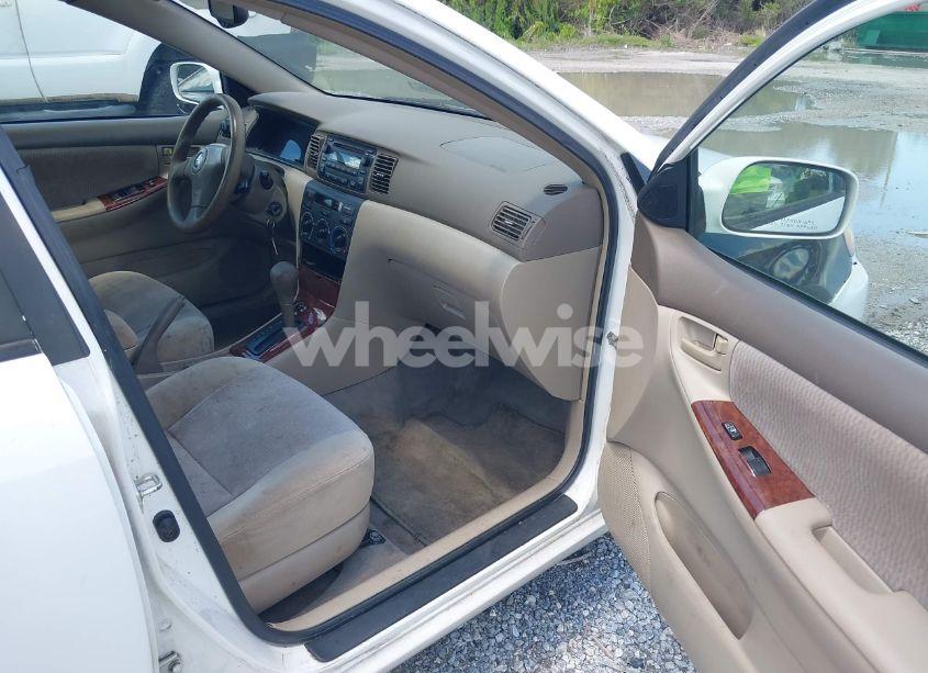 Photo 5 of 2006 Toyota Corolla LE (VIN 1NXBR32E96Z589121)