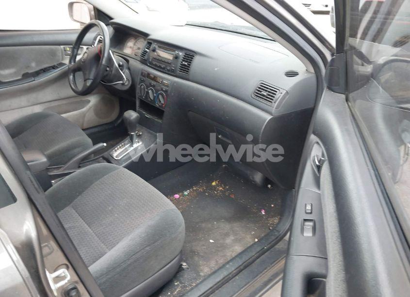 Photo 5 of 2006 Toyota Corolla S (VIN 1NXBR32E96Z619136)