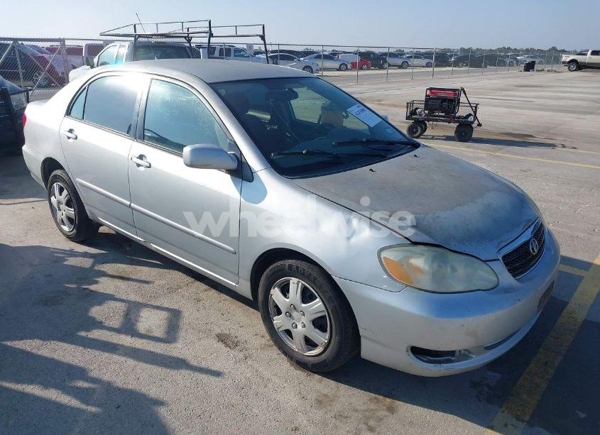 2006 Toyota Corolla LE (VIN 1NXBR32E96Z628046) main photo