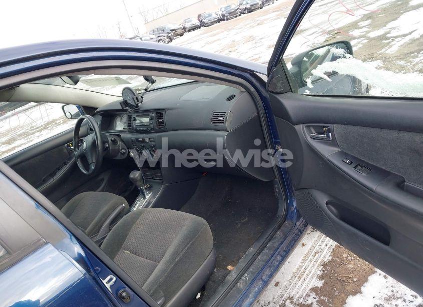 Photo 5 of 2006 Toyota Corolla S (VIN 1NXBR32E96Z649950)