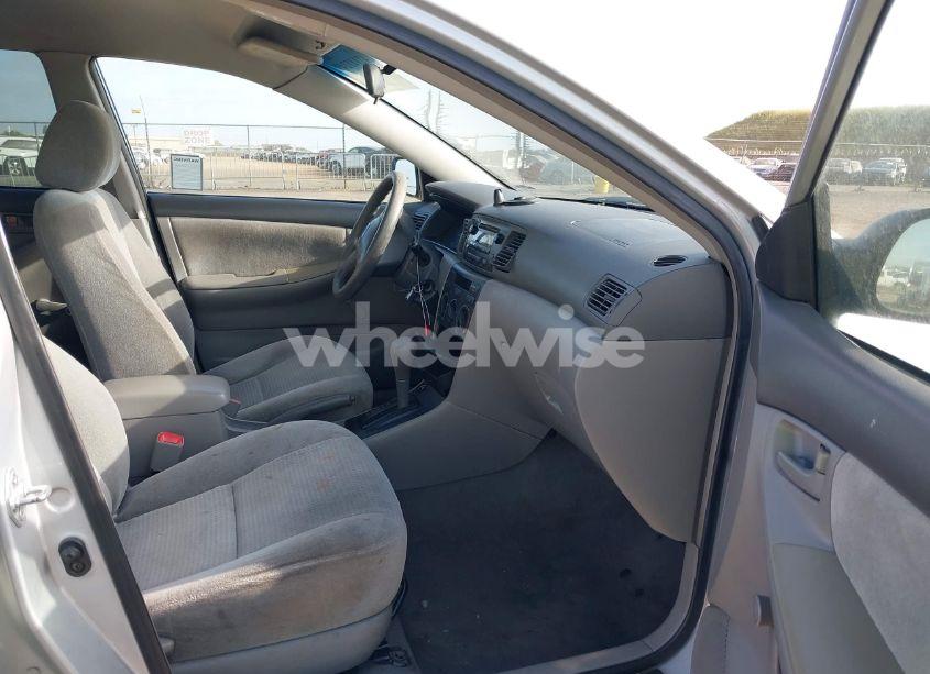 Photo 5 of 2006 Toyota Corolla CE (VIN 1NXBR32E96Z664836)