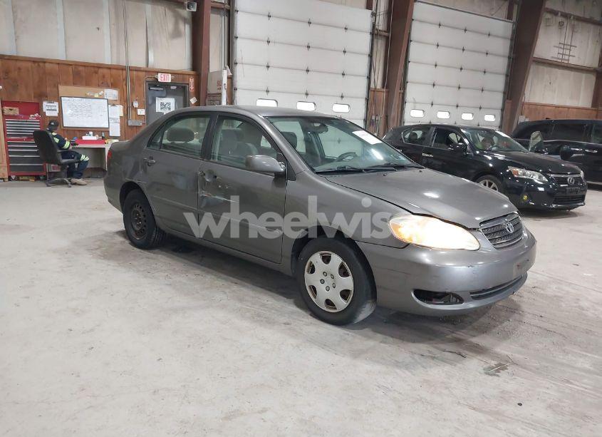 2006 Toyota Corolla LE (VIN 1NXBR32E96Z668112) main photo