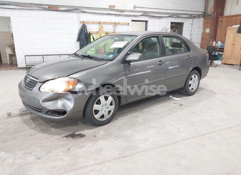 Photo 2 of 2006 Toyota Corolla LE (VIN 1NXBR32E96Z668112)