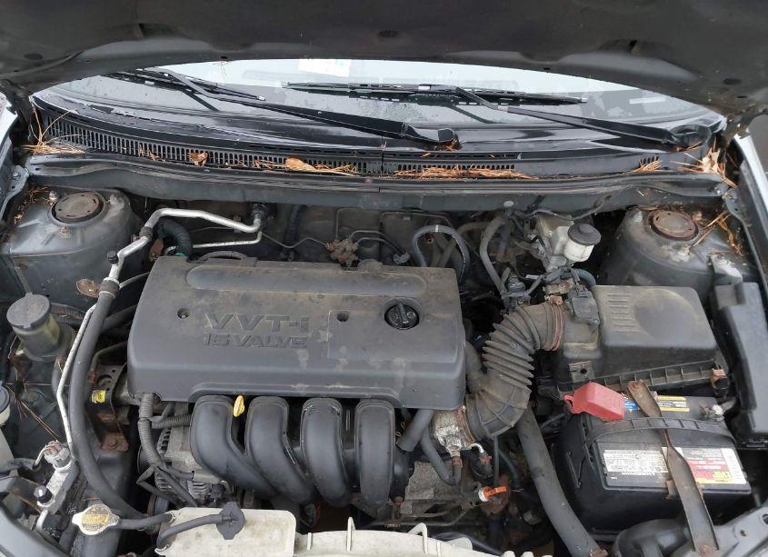 Photo 10 of 2006 Toyota Corolla LE (VIN 1NXBR32E96Z716482)