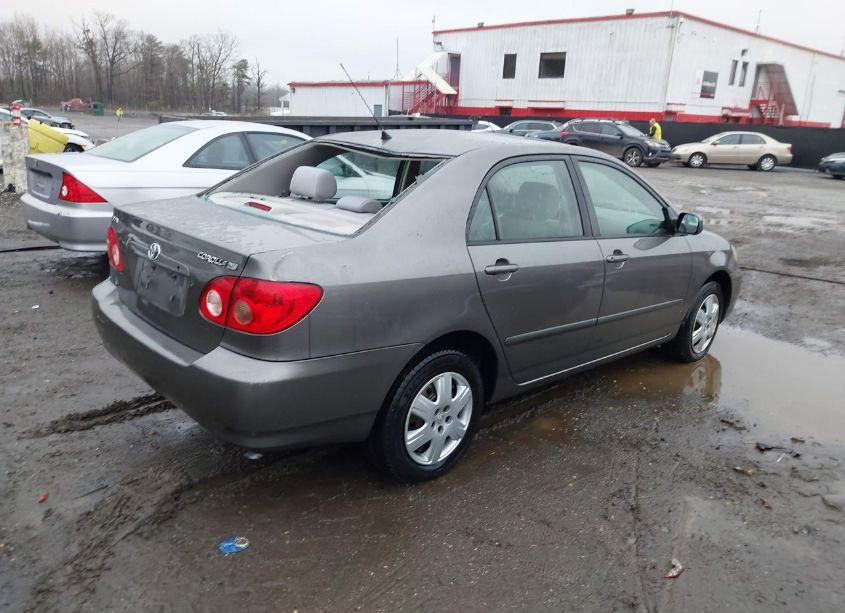 Photo 4 of 2006 Toyota Corolla LE (VIN 1NXBR32E96Z716482)