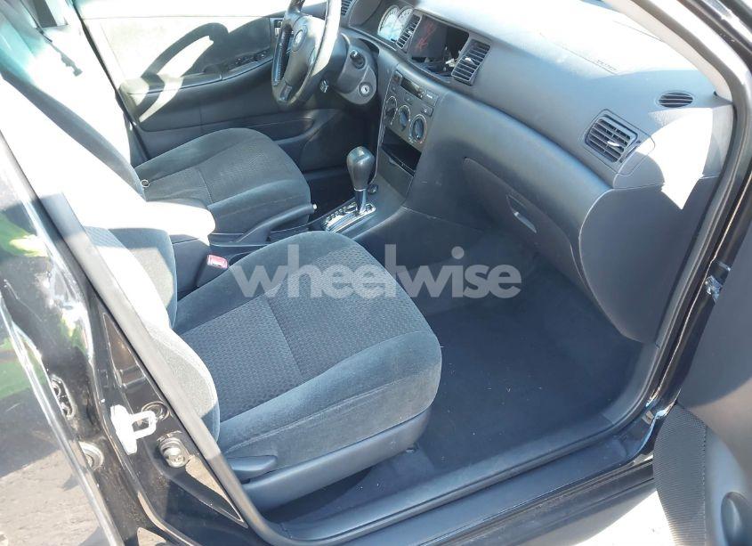 Photo 5 of 2006 Toyota Corolla S (VIN 1NXBR32E96Z728941)