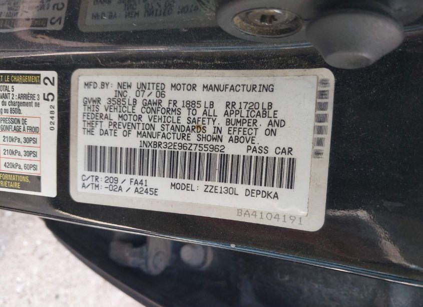 Photo 9 of 2006 Toyota Corolla CE (VIN 1NXBR32E96Z755962)