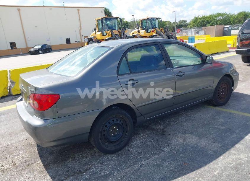 Photo 4 of 2006 Toyota Corolla LE (VIN 1NXBR32E96Z757744)