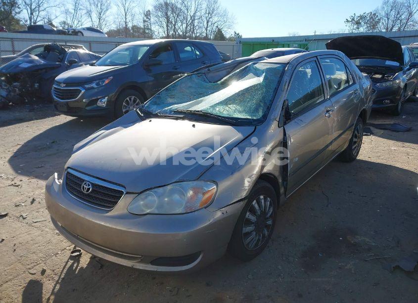 Photo 2 of 2006 Toyota Corolla CE (VIN 1NXBR32E96Z761700)