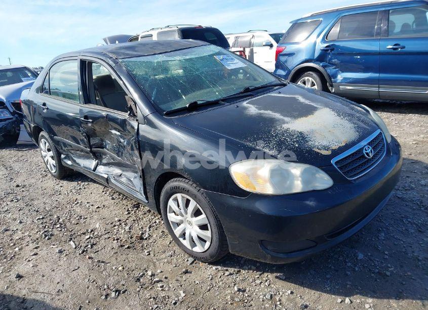 2007 Toyota Corolla CE (VIN 1NXBR32E97Z792317) main photo