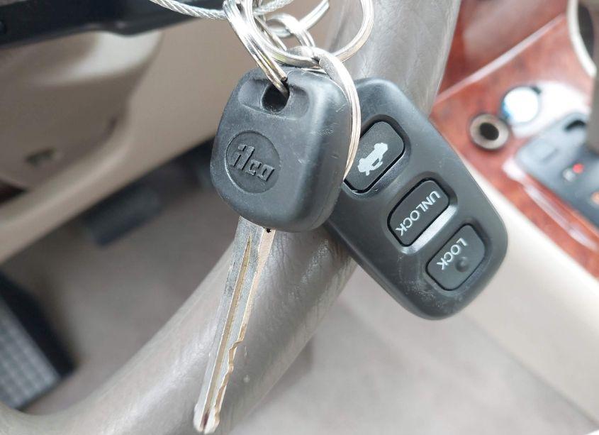 Photo 11 of 2007 Toyota Corolla LE (VIN 1NXBR32E97Z813778)