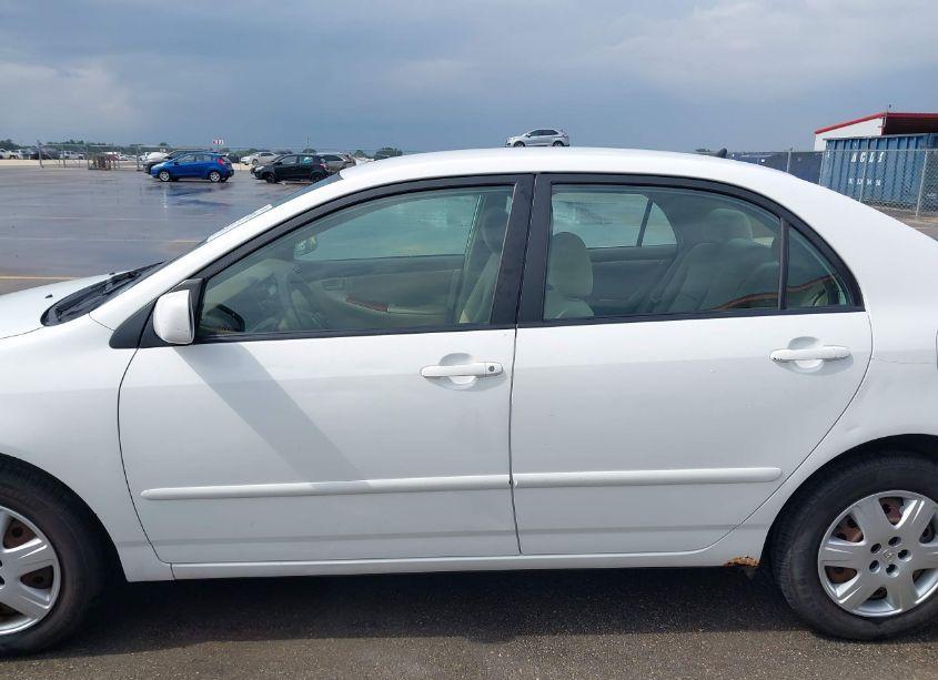 Photo 14 of 2007 Toyota Corolla LE (VIN 1NXBR32E97Z813778)