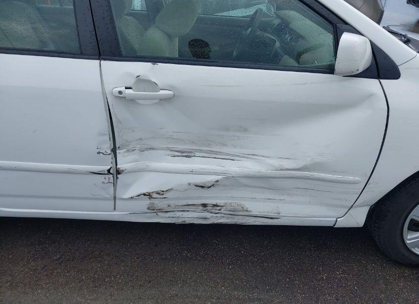 Photo 6 of 2007 Toyota Corolla LE (VIN 1NXBR32E97Z813778)