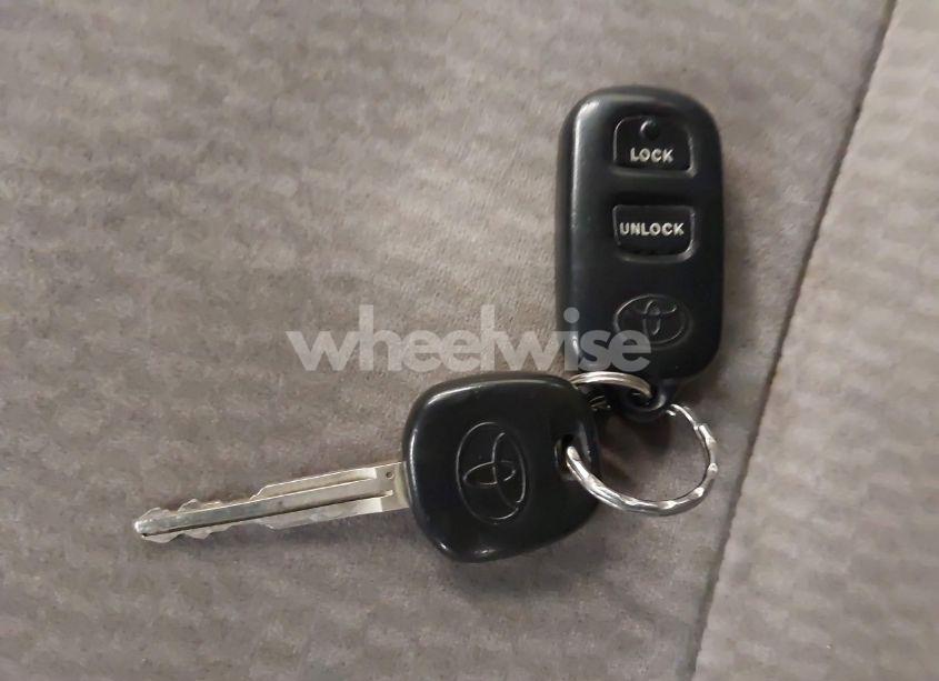 Photo 11 of 2007 Toyota Corolla LE (VIN 1NXBR32E97Z877819)