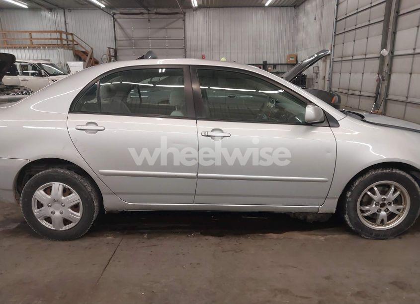 Photo 14 of 2007 Toyota Corolla LE (VIN 1NXBR32E97Z877819)