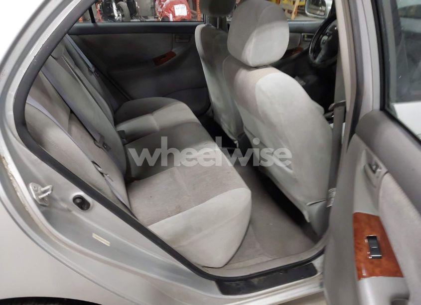 Photo 8 of 2007 Toyota Corolla LE (VIN 1NXBR32E97Z914089)