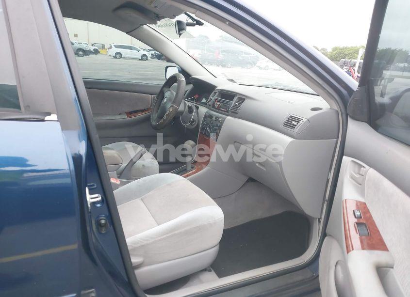 Photo 5 of 2007 Toyota Corolla LE (VIN 1NXBR32E97Z925643)