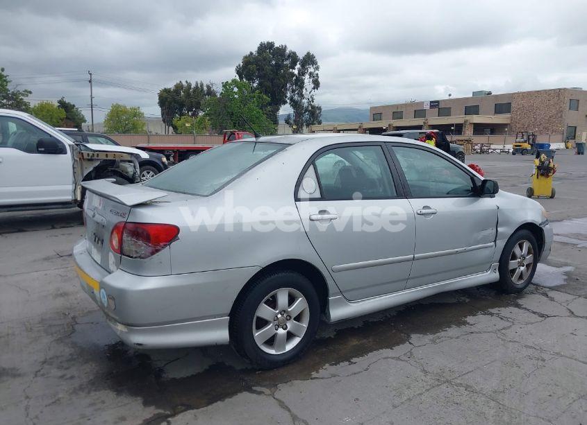 Photo 4 of 2008 Toyota Corolla S (VIN 1NXBR32E98Z023883)