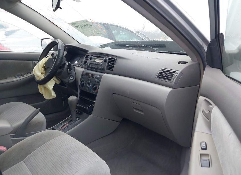 Photo 5 of 2008 Toyota Corolla CE (VIN 1NXBR32E98Z028985)