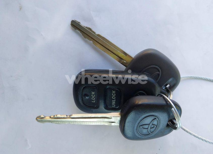 Photo 11 of 2008 Toyota Corolla LE (VIN 1NXBR32E98Z960040)